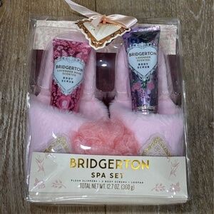 NWT Spa Set